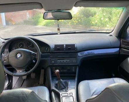 Сірий БМВ 5 Серія, об'ємом двигуна 2.5 л та пробігом 325 тис. км за 3500 $, фото 5 на Automoto.ua