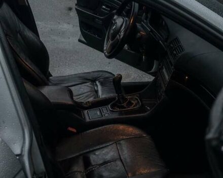 Серый БМВ 5 Серия, объемом двигателя 3 л и пробегом 244 тыс. км за 4600 $, фото 20 на Automoto.ua