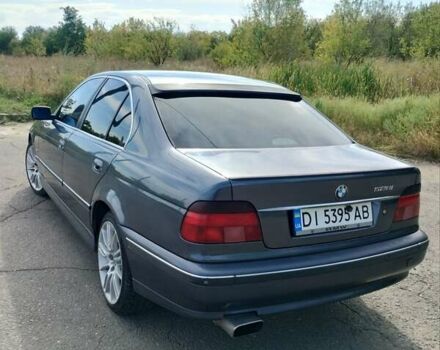 Серый БМВ 5 Серия, объемом двигателя 2.79 л и пробегом 507 тыс. км за 3300 $, фото 1 на Automoto.ua