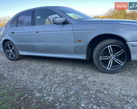 Серый БМВ 5 Серия, объемом двигателя 1.99 л и пробегом 380 тыс. км за 2850 $, фото 4 на Automoto.ua