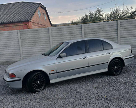 Серый БМВ 5 Серия, объемом двигателя 2.5 л и пробегом 415 тыс. км за 4200 $, фото 2 на Automoto.ua