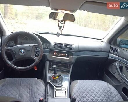 Серый БМВ 5 Серия, объемом двигателя 1.99 л и пробегом 389 тыс. км за 3800 $, фото 18 на Automoto.ua