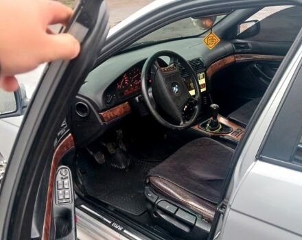 Серый БМВ 5 Серия, объемом двигателя 2.5 л и пробегом 0 тыс. км за 4200 $, фото 10 на Automoto.ua