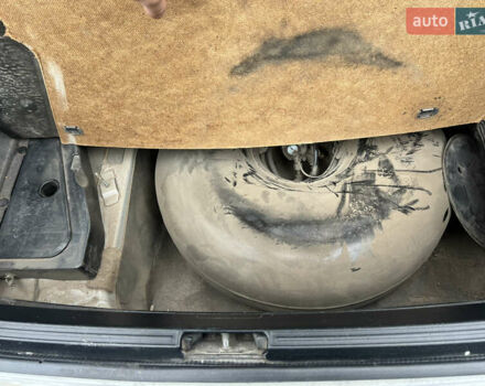 Серый БМВ 5 Серия, объемом двигателя 4.4 л и пробегом 350 тыс. км за 4999 $, фото 45 на Automoto.ua