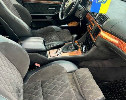 Серый БМВ 5 Серия, объемом двигателя 3 л и пробегом 489 тыс. км за 4600 $, фото 2 на Automoto.ua