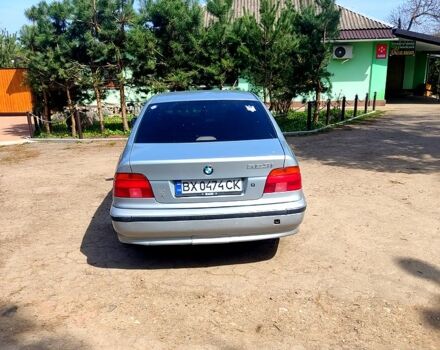 Серый БМВ 5 Серия, объемом двигателя 2.5 л и пробегом 400 тыс. км за 2800 $, фото 1 на Automoto.ua