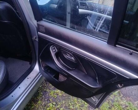 Серый БМВ 5 Серия, объемом двигателя 4.4 л и пробегом 999 тыс. км за 7800 $, фото 15 на Automoto.ua