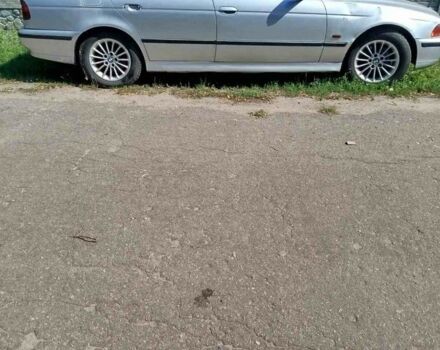 Серый БМВ 5 Серия, объемом двигателя 2.5 л и пробегом 300 тыс. км за 1450 $, фото 1 на Automoto.ua