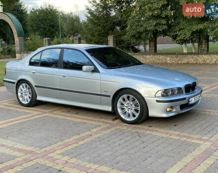 Серый БМВ 5 Серия, объемом двигателя 4.4 л и пробегом 577 тыс. км за 6700 $, фото 9 на Automoto.ua