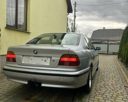 Серый БМВ 5 Серия, объемом двигателя 2.5 л и пробегом 154 тыс. км за 2800 $, фото 5 на Automoto.ua