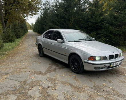 Серый БМВ 5 Серия, объемом двигателя 2.5 л и пробегом 449 тыс. км за 3999 $, фото 2 на Automoto.ua