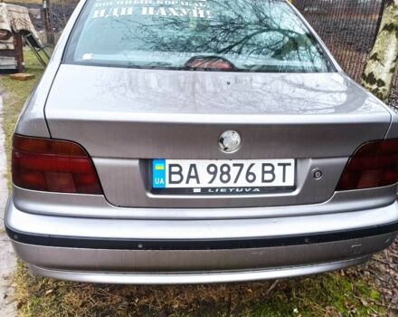 Серый БМВ 5 Серия, объемом двигателя 2.5 л и пробегом 200 тыс. км за 5000 $, фото 2 на Automoto.ua