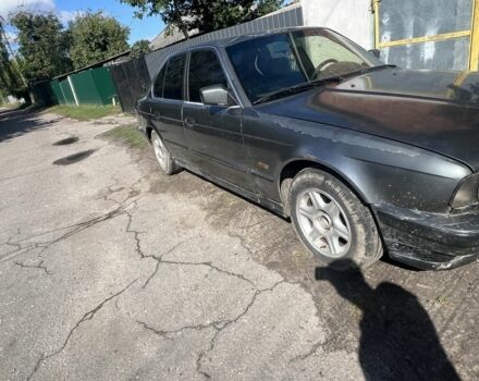 Серый БМВ 5 Серия, объемом двигателя 3 л и пробегом 250 тыс. км за 1300 $, фото 2 на Automoto.ua