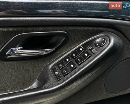 Сірий БМВ 5 Серія, об'ємом двигуна 1.99 л та пробігом 493 тис. км за 3700 $, фото 7 на Automoto.ua