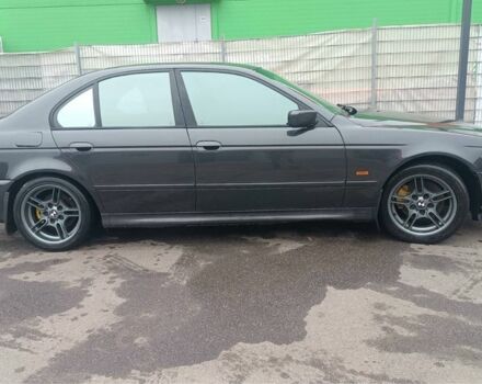Серый БМВ 5 Серия, объемом двигателя 3.5 л и пробегом 200 тыс. км за 5500 $, фото 3 на Automoto.ua