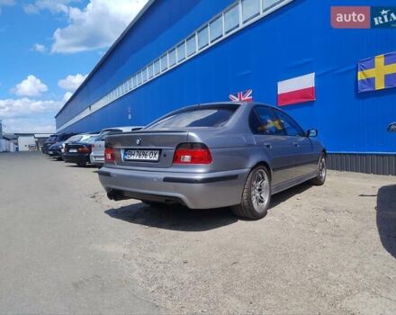 Серый БМВ 5 Серия, объемом двигателя 4.4 л и пробегом 999 тыс. км за 7800 $, фото 4 на Automoto.ua