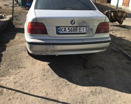 Серый БМВ 5 Серия, объемом двигателя 3.5 л и пробегом 528 тыс. км за 4000 $, фото 16 на Automoto.ua