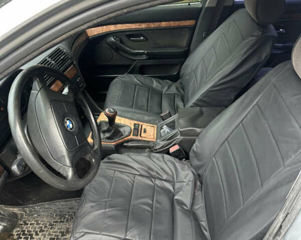 Серый БМВ 5 Серия, объемом двигателя 2.5 л и пробегом 449 тыс. км за 3999 $, фото 7 на Automoto.ua