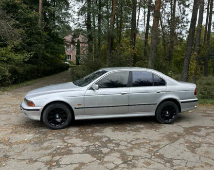 Серый БМВ 5 Серия, объемом двигателя 2.5 л и пробегом 449 тыс. км за 3999 $, фото 8 на Automoto.ua