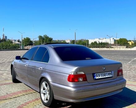 Серый БМВ 5 Серия, объемом двигателя 2 л и пробегом 430 тыс. км за 3999 $, фото 1 на Automoto.ua