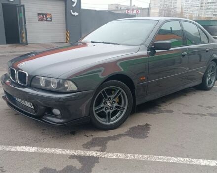 Серый БМВ 5 Серия, объемом двигателя 3.5 л и пробегом 200 тыс. км за 5500 $, фото 1 на Automoto.ua