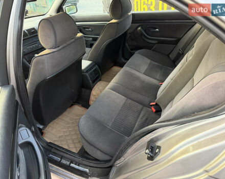 Сірий БМВ 5 Серія, об'ємом двигуна 2.5 л та пробігом 395 тис. км за 2500 $, фото 16 на Automoto.ua