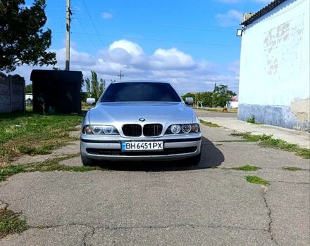 Серый БМВ 5 Серия, объемом двигателя 3.4 л и пробегом 200 тыс. км за 5000 $, фото 4 на Automoto.ua