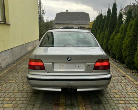 Серый БМВ 5 Серия, объемом двигателя 2.5 л и пробегом 154 тыс. км за 2800 $, фото 4 на Automoto.ua