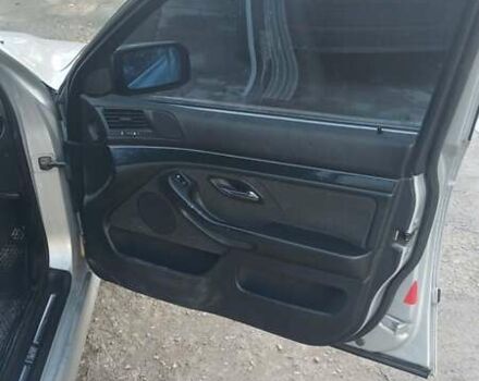 Серый БМВ 5 Серия, объемом двигателя 1.99 л и пробегом 510 тыс. км за 3550 $, фото 6 на Automoto.ua