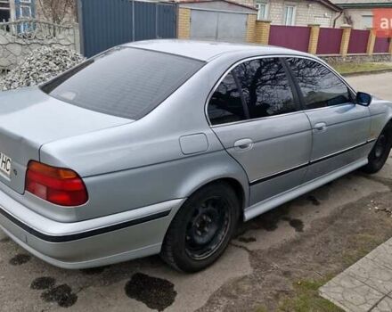 Серый БМВ 5 Серия, объемом двигателя 2 л и пробегом 295 тыс. км за 4000 $, фото 3 на Automoto.ua