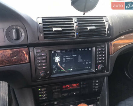 Серый БМВ 5 Серия, объемом двигателя 3.5 л и пробегом 528 тыс. км за 4000 $, фото 12 на Automoto.ua