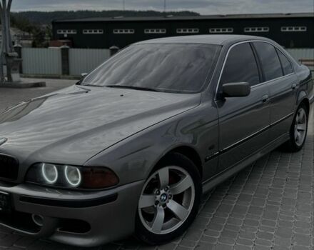 Серый БМВ 5 Серия, объемом двигателя 2 л и пробегом 235 тыс. км за 3599 $, фото 2 на Automoto.ua