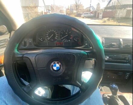 Серый БМВ 5 Серия, объемом двигателя 2 л и пробегом 350 тыс. км за 3150 $, фото 8 на Automoto.ua