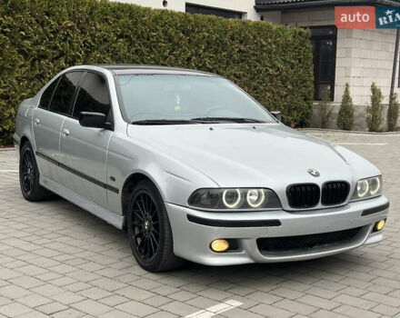 Серый БМВ 5 Серия, объемом двигателя 4.4 л и пробегом 350 тыс. км за 4999 $, фото 9 на Automoto.ua
