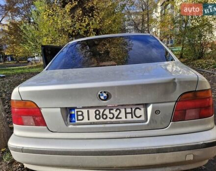 Серый БМВ 5 Серия, объемом двигателя 2 л и пробегом 295 тыс. км за 4000 $, фото 10 на Automoto.ua