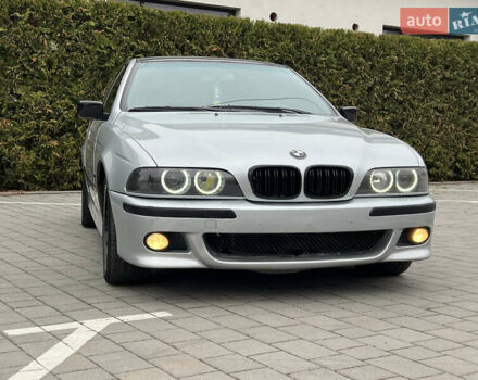 Серый БМВ 5 Серия, объемом двигателя 4.4 л и пробегом 350 тыс. км за 4999 $, фото 7 на Automoto.ua