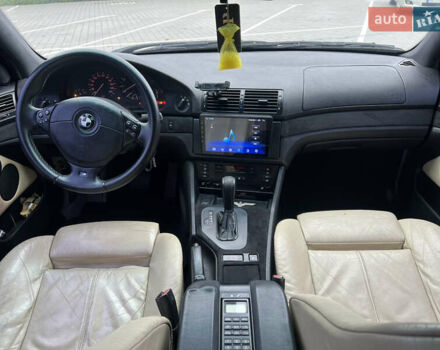 Серый БМВ 5 Серия, объемом двигателя 4.4 л и пробегом 350 тыс. км за 4999 $, фото 38 на Automoto.ua