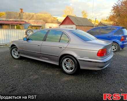 Серый БМВ 5 Серия, объемом двигателя 3.5 л и пробегом 200 тыс. км за 3650 $, фото 2 на Automoto.ua