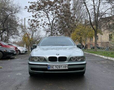 Серый БМВ 5 Серия, объемом двигателя 2.5 л и пробегом 230 тыс. км за 4050 $, фото 1 на Automoto.ua
