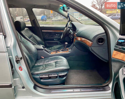 Сірий БМВ 5 Серія, об'ємом двигуна 2.49 л та пробігом 210 тис. км за 4000 $, фото 20 на Automoto.ua