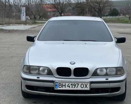 Сірий БМВ 5 Серія, об'ємом двигуна 2.9 л та пробігом 500 тис. км за 4800 $, фото 1 на Automoto.ua