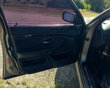 Сірий БМВ 5 Серія, об'ємом двигуна 2 л та пробігом 315 тис. км за 2700 $, фото 4 на Automoto.ua