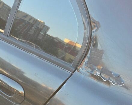 Серый БМВ 5 Серия, объемом двигателя 3 л и пробегом 535 тыс. км за 3900 $, фото 5 на Automoto.ua