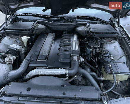 Сірий БМВ 5 Серія, об'ємом двигуна 2.5 л та пробігом 395 тис. км за 3600 $, фото 6 на Automoto.ua