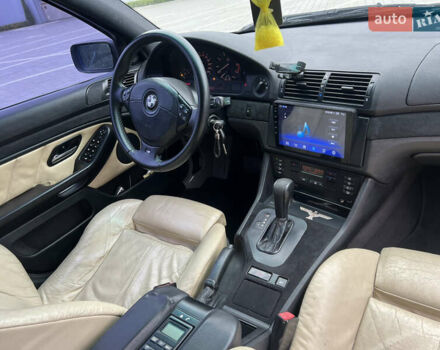 Серый БМВ 5 Серия, объемом двигателя 4.4 л и пробегом 350 тыс. км за 4999 $, фото 33 на Automoto.ua