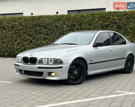Серый БМВ 5 Серия, объемом двигателя 4.4 л и пробегом 350 тыс. км за 4999 $, фото 3 на Automoto.ua