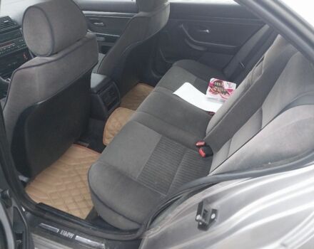 Серый БМВ 5 Серия, объемом двигателя 2.5 л и пробегом 400 тыс. км за 2299 $, фото 7 на Automoto.ua