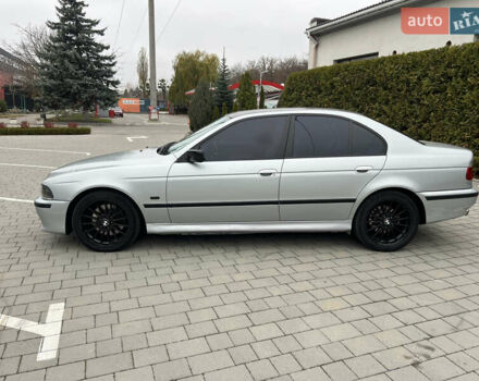 Серый БМВ 5 Серия, объемом двигателя 4.4 л и пробегом 350 тыс. км за 4999 $, фото 22 на Automoto.ua