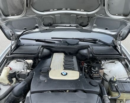 Сірий БМВ 5 Серія, об'ємом двигуна 2.9 л та пробігом 500 тис. км за 4800 $, фото 6 на Automoto.ua