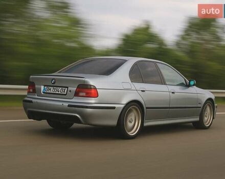 Серый БМВ 5 Серия, объемом двигателя 4.4 л и пробегом 999 тыс. км за 7800 $, фото 1 на Automoto.ua